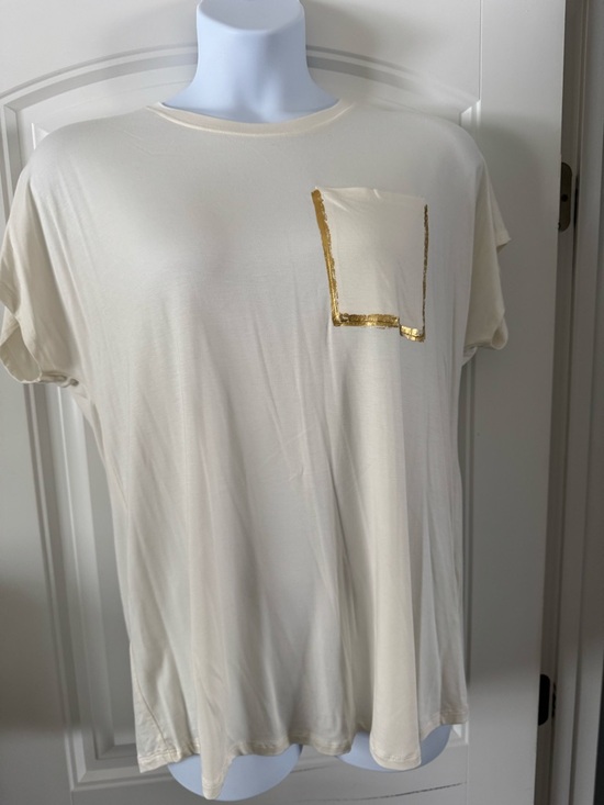 Laura Tops - Women's Cream Short-Sleeve Pocket Tee with Gold Trim